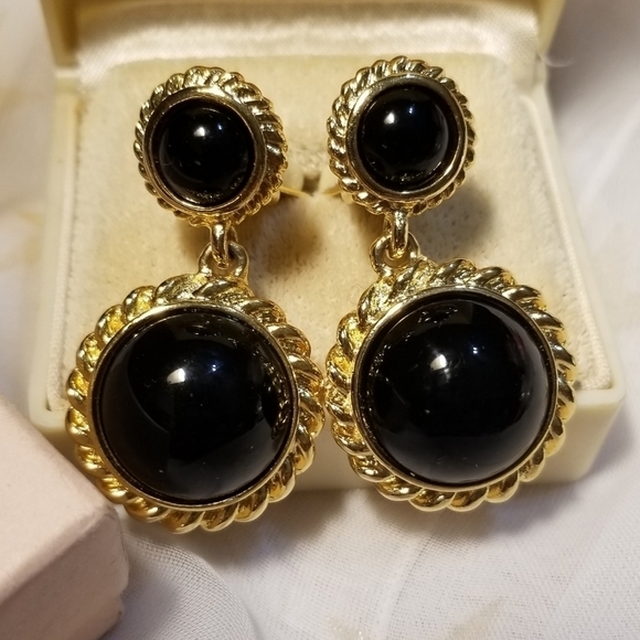 Vintage KJL Kenneth Jay Lane Black Gold Earrings - Picture 1 of 8